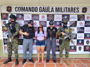 Esta mujer es señalada de