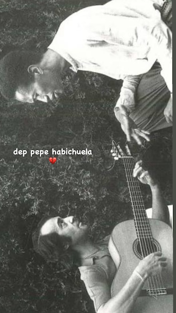 Rosalía despidió en sus redes sociales al guitarrista flamenco Pepe Habichuela, fallecido en España: "Descansa en paz"