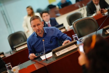 El representante Pedro Suárez Vaca,