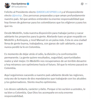 - crédito X