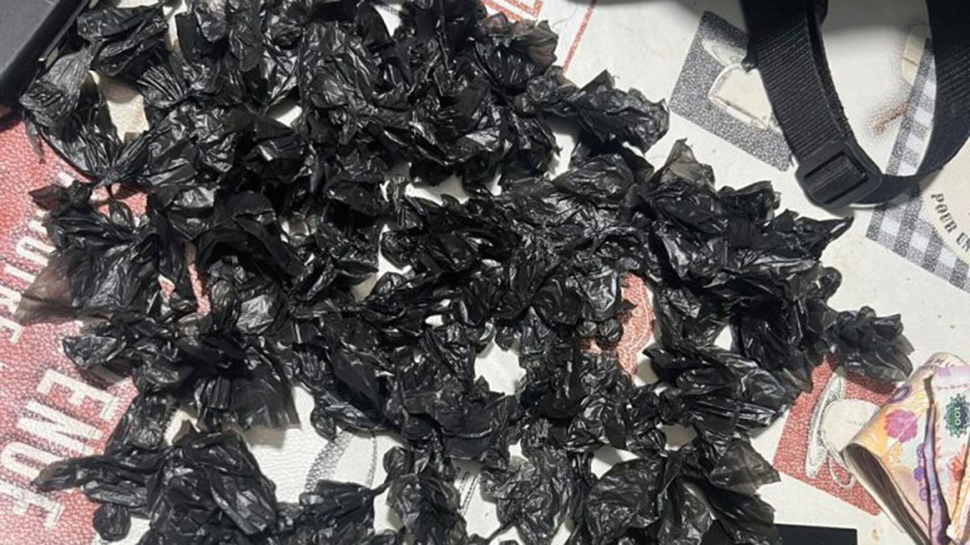 Parte de la droga incautada