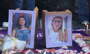 Cientos de personas se concentraron en Quito para levantar su voz y pedir justicia por Monika Silva y Nathaly Mafla.