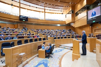 15/09/2026 El senador del PP Enrique Ruiz Escudero durante una sesión plenaria, en el Senado, a 15 de septiembre de 2026, en Madrid (España). El pleno del Senado debate mociones del Partido Popular sobre la seguridad y el futuro socioeconómico de Ceuta y Melilla, así como la situación de la gestión sanitaria en España. Además, la jornada incluye una sesión de control al Gobierno con 17 preguntas a los ministros.
POLITICA
Jesús Hellín - Europa Press