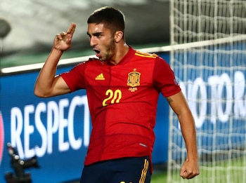 Ferrán Torres celebra un gol con España en la UEFA Nations League (REUTERS/Sergio Perez/File Photo)