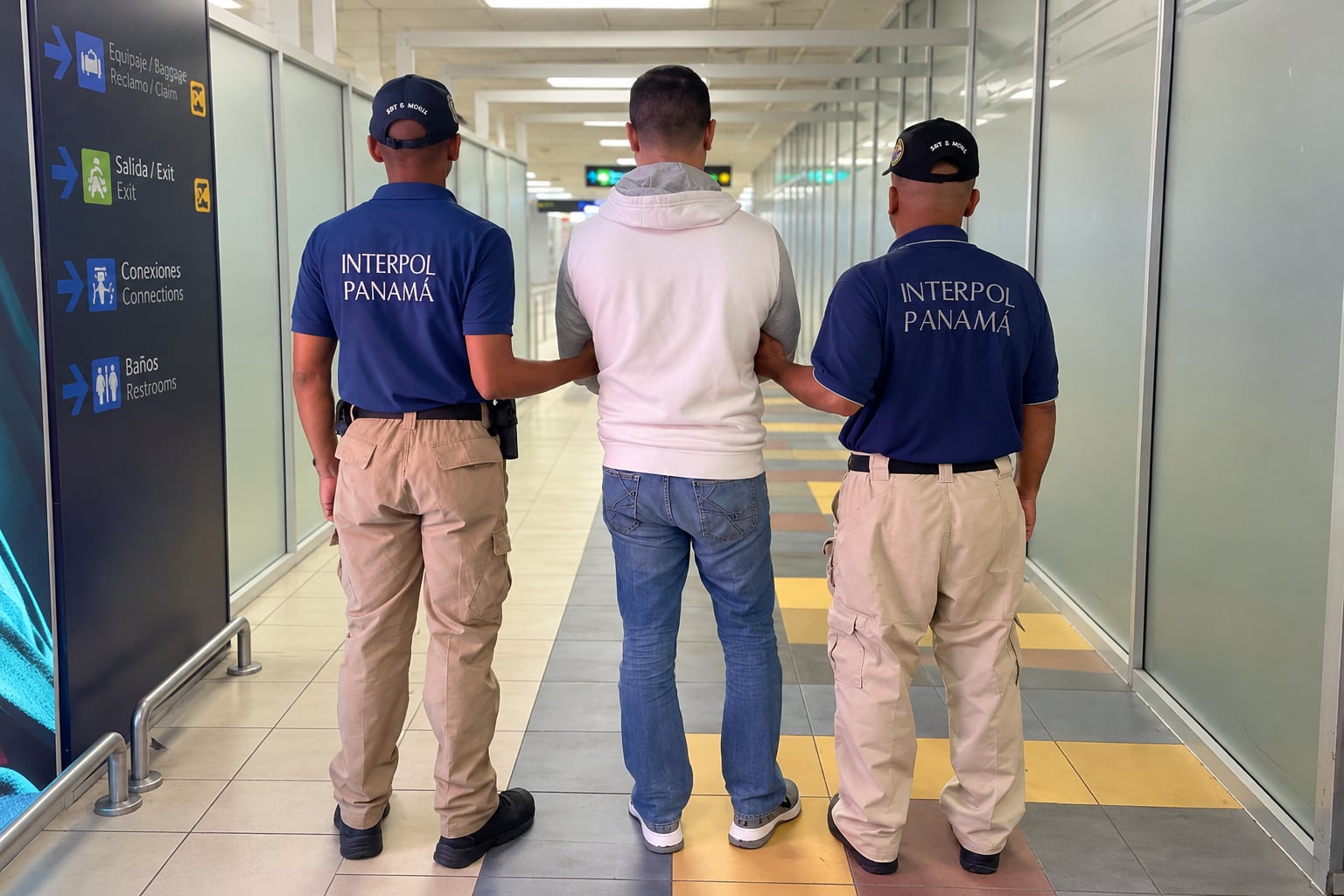 Detienen en Panamá a un costarricense buscado por Estados Unidos por una estafa con falsos premios de lotería