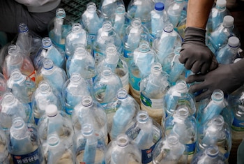 Botellas de plástico vacías. REUTERS/Kim