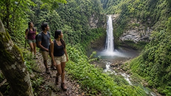 Dónde viajar por Fiestas Patrias: seis destinos que combinan naturaleza, gastronomía y descanso