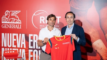España presenta junto a Generali la 'Camiseta Cero' para sus próximas eliminatorias