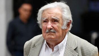 José Mujica abandona el sanatorio