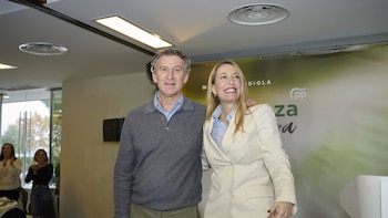 Feijóo avisa a Vox que