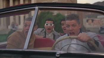 J.J. Cohen junto a Billy