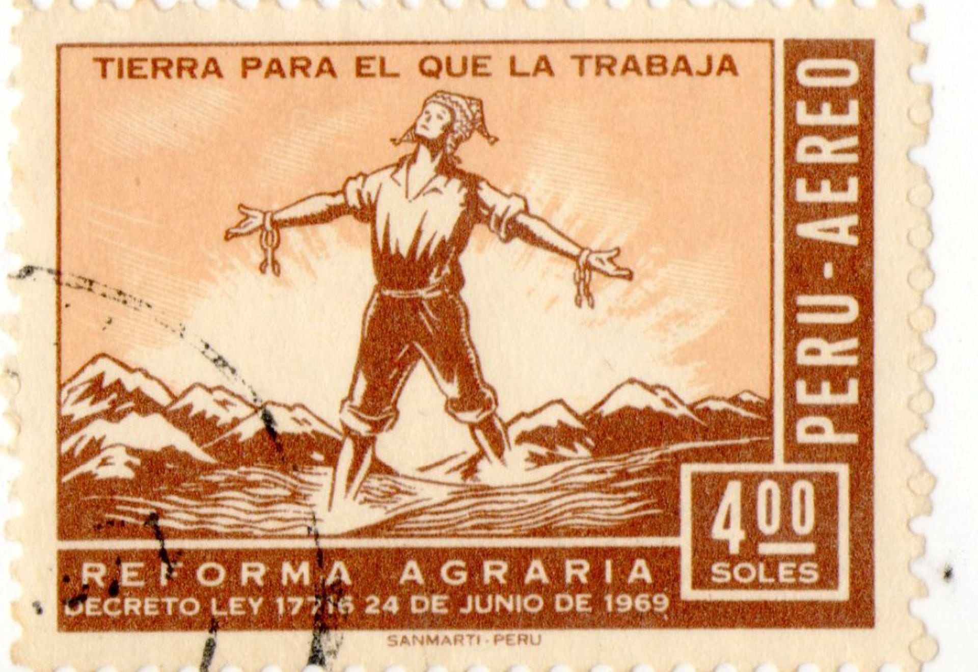 Una decisión política cambió para siempre el mapa rural del Perú. La Reforma Agraria redefinió la propiedad de la tierra y abrió un debate que sigue vigente. (Gobierno del Perú)