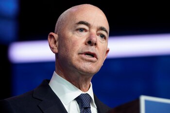 REUTERS/Joshua Roberts