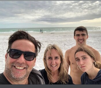 Los cuatro: Martin, Susana, Tomás