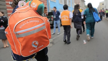 Fuerte sismo de 5.0 remece