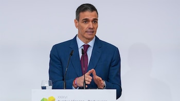 AM-Sánchez defiende la fragata a