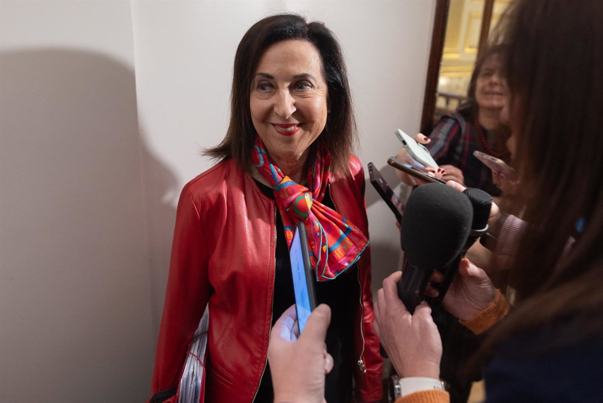 Robles responde a Yolanda Díaz que deje las «lamentaciones» y que se centre «en trabajar mucho en su ministerio»