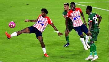 Junior derrotó 1-0 a Patriotas.