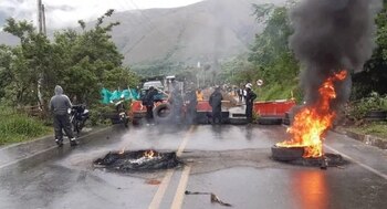 El bloqueo de la vía