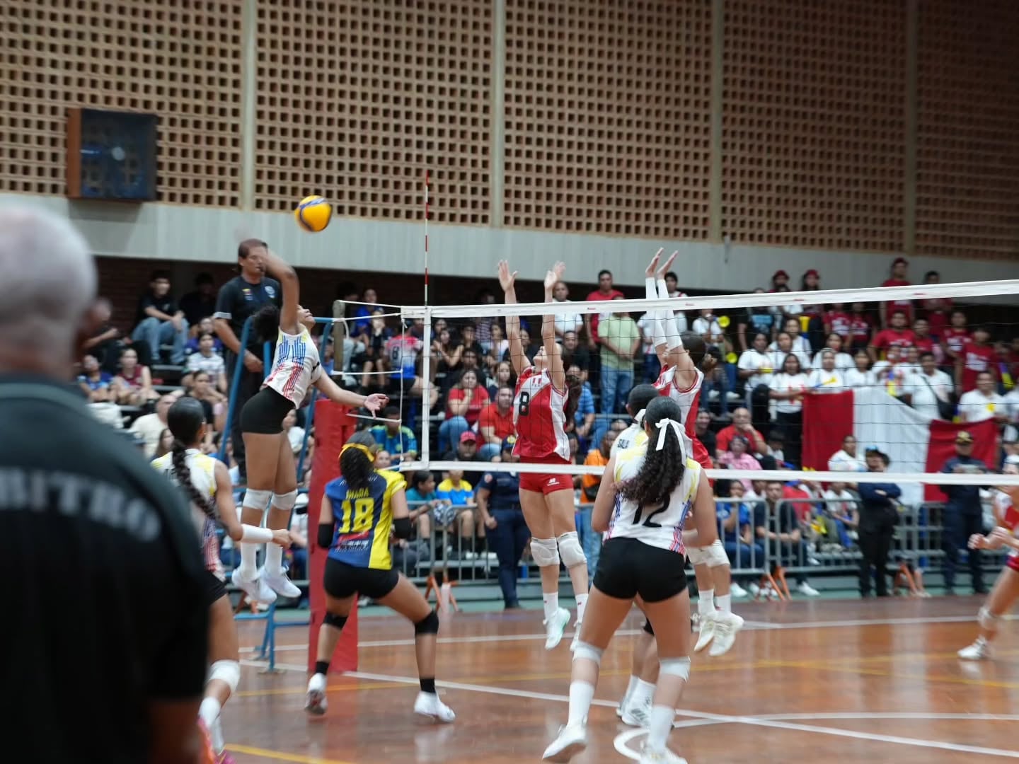 Perú perdió con Venezuela por 3-1 en amistoso disputado el 30 de setiembre. - créditos: FPV