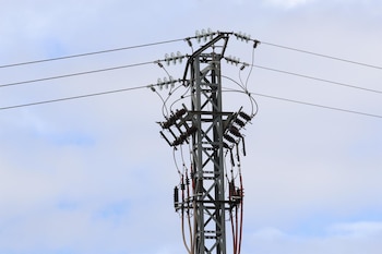 Las altas temperaturas y la escasez hídrica elevarían el riesgo de cortes eléctricos y sobrecostos en Lima, São Paulo y Ciudad de México. (EP)