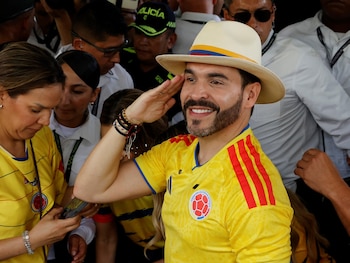 La propuesta de Abelardo de la Espriella incluye a Cali y Medellín como sedes alternas del Gobierno para operar desde las regiones - crédito EFE