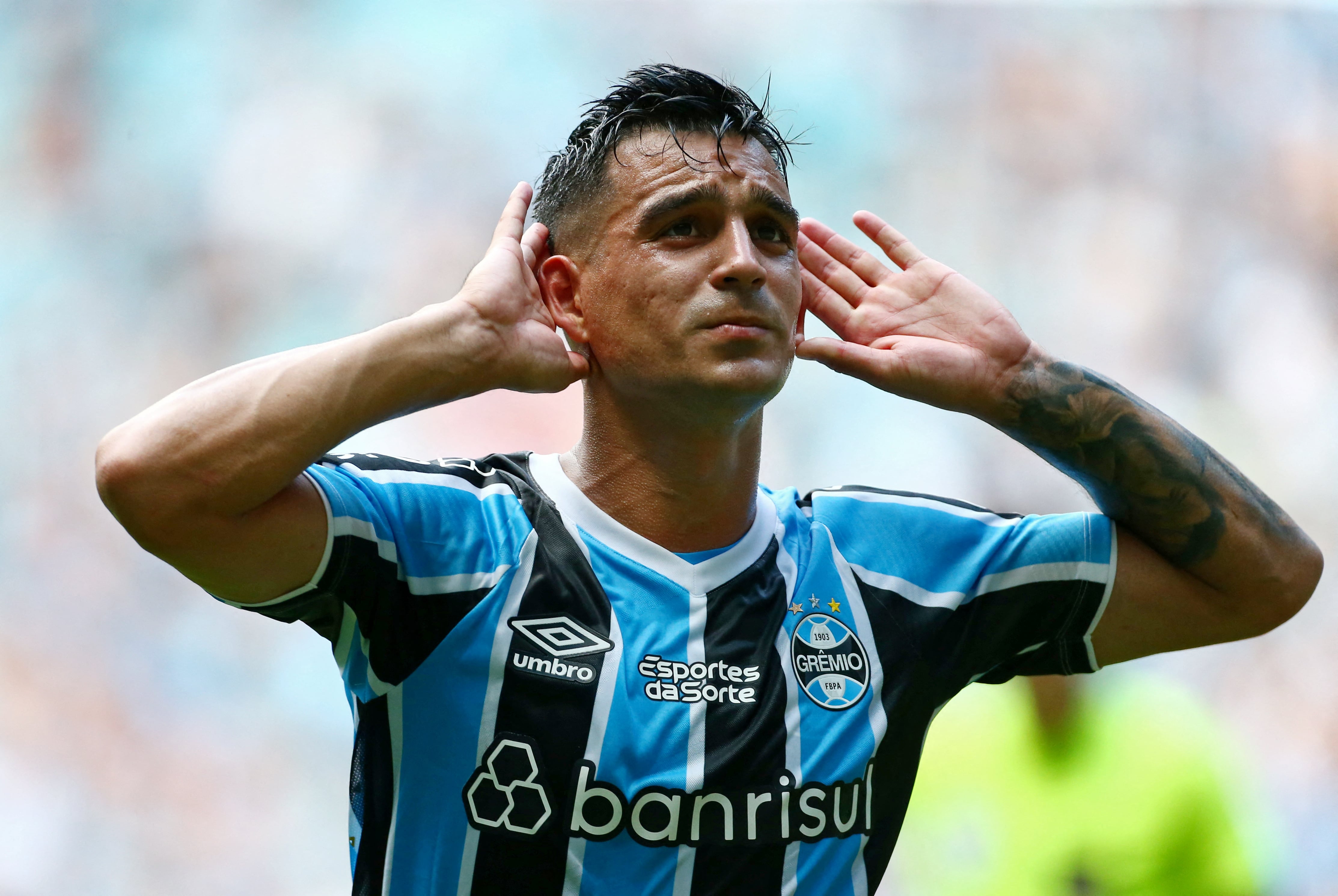 Cristaldo, con la casaca de Gremio (REUTERS/Diego Vara)