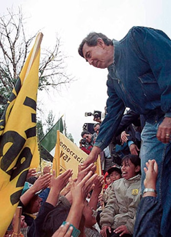 Cuauhtémoc Cárdenas fue uno de los fundadores del Partido de la Revolución Democrática (PRD), creado en 1989 tras su ruptura con el PRI y la contienda presidencial de 1988.