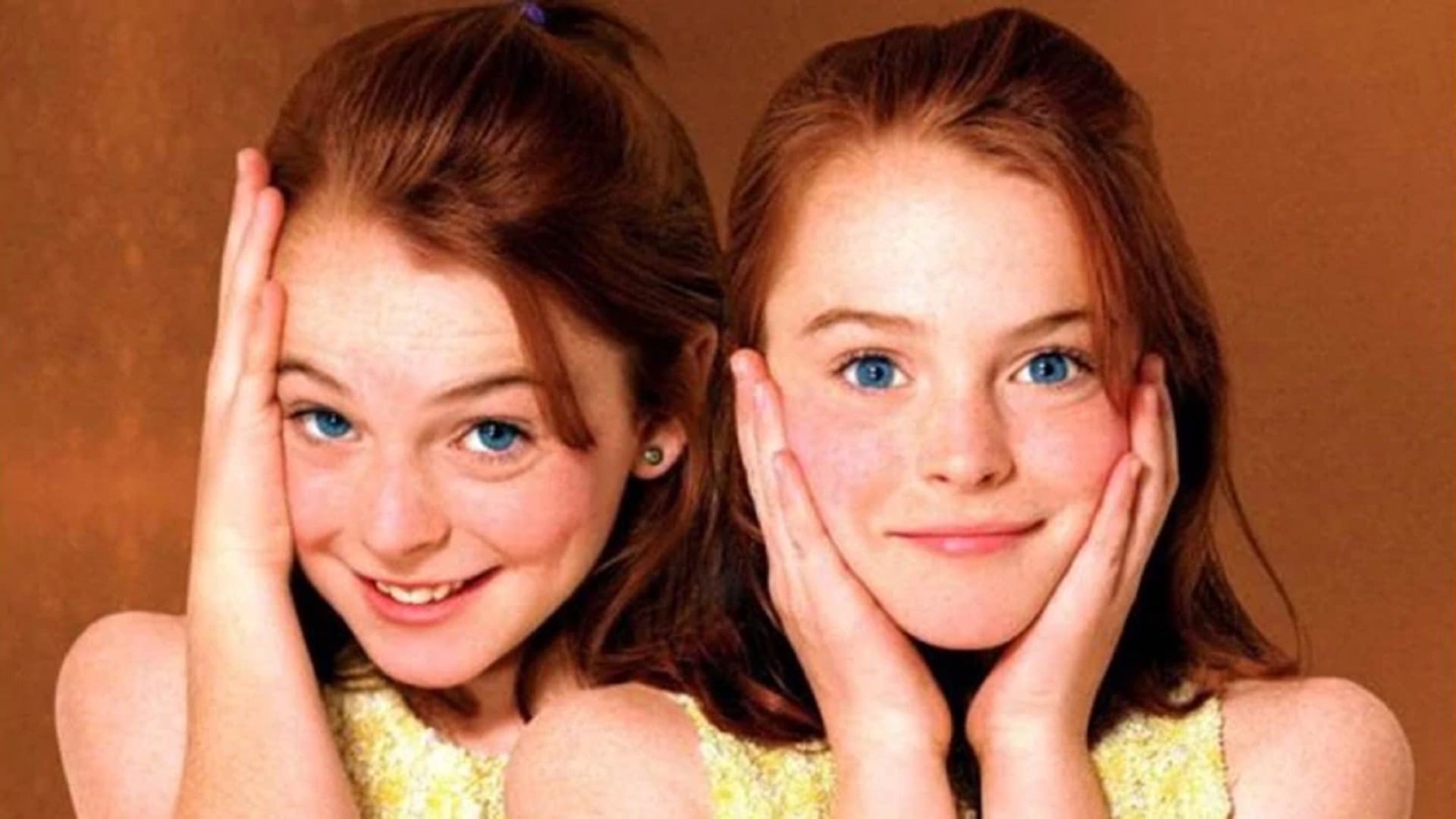 “The Parent Trap” retoma la confusión de identidades para contar un plan de reencuentro familiar a gran escala.