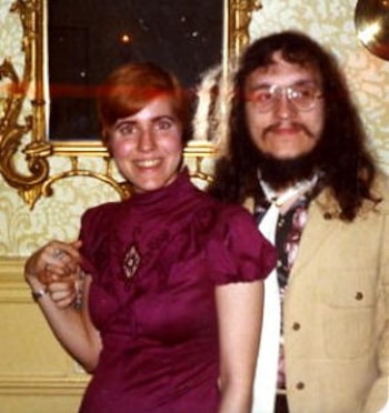 En 1974 conoció a Gale