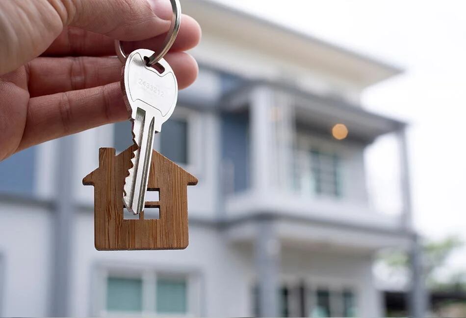 La intención de comprar una vivienda (51%) es ligeramente mayor a la de alquilar una (49%). Foto: ASPAI