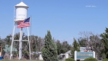 Sin agua segura ni autoridades: el pequeño pueblo de Colorado que perdió su gobierno y fue declarado abandonado