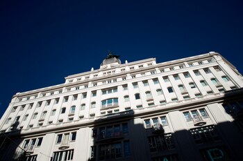 Vista de la fachada del edificio de la sede en Madrid del Grupo Prisa que ha convocado una reuni�n extraordinaria del Consejo de Administraci�n. EFE/Luca Piergiovanni/Archivo