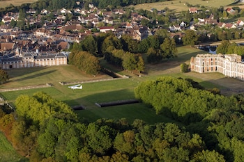 Panorámica de La Ferté-Vidame, donde recibirá el premio el rey Juan Carlos (Grosby)