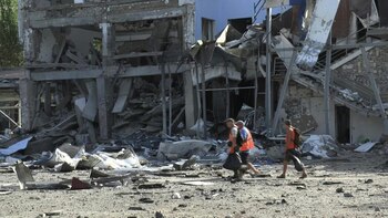 Tras seis meses de conflicto, la ciudad de Mikolaiv se acostumbró a la guerra en Ucrania