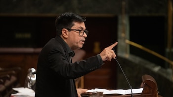 Pisarello (Comuns) reprocha a Rufián que el pacto entre ERC y Podemos no es lo que "venía proponiendo"
