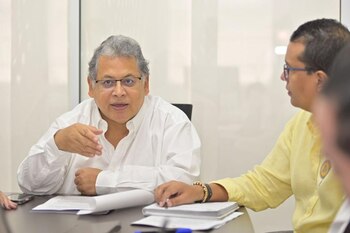 El superintendente de Salud, Ulahy