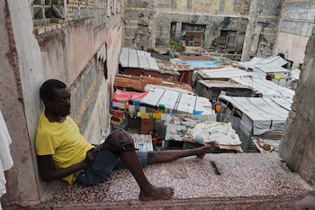 Centenares de personas huyeron tras los últimos combates en la zona de Plaine du Cul de Sac (AP Foto/Odelyn Joseph)