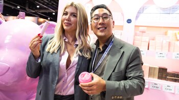 Wanda Nara y Mateo Paik,