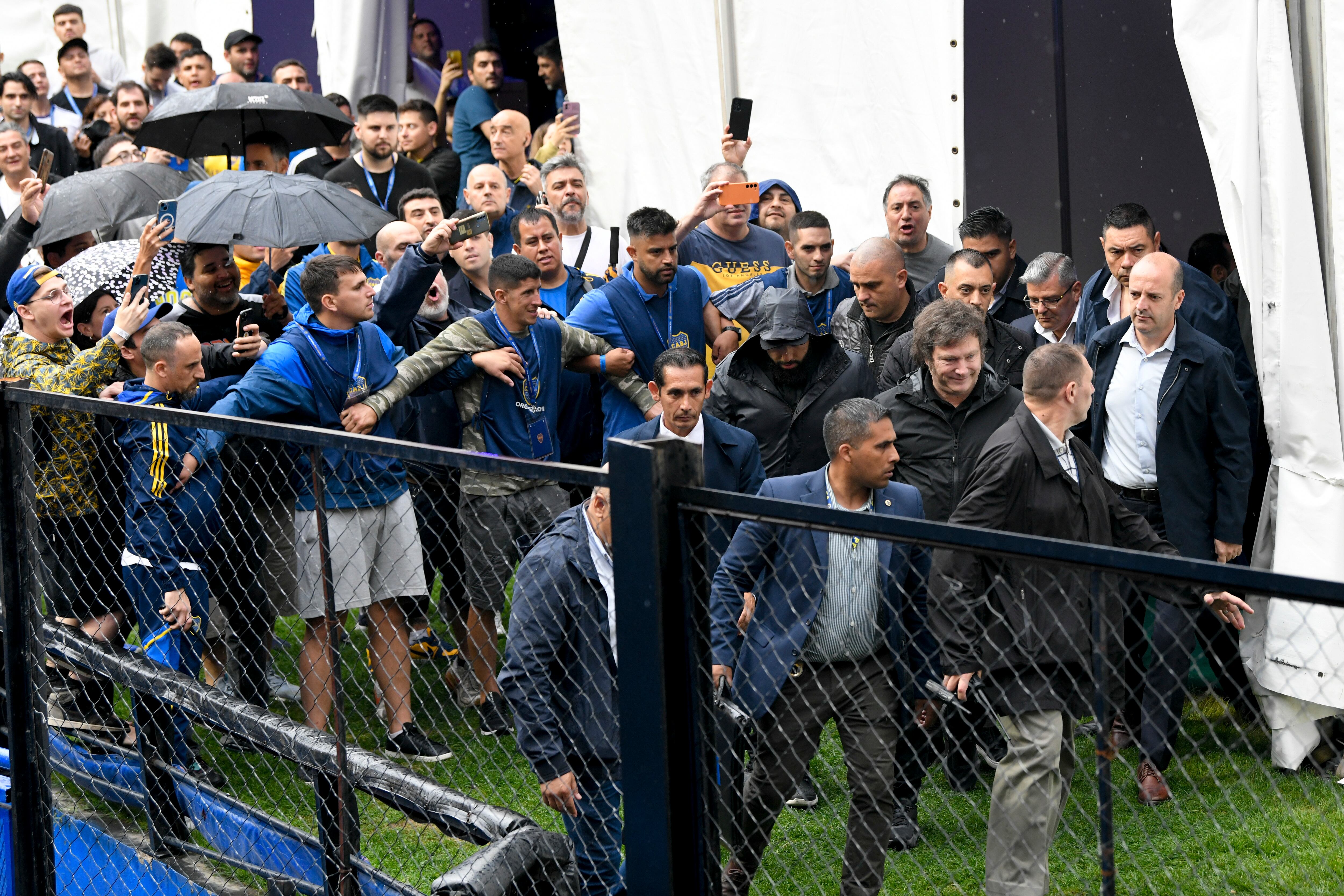 Milei fue a votar en las elecciones de Boca del 2023 (Foto: AP/Gustavo Garello)