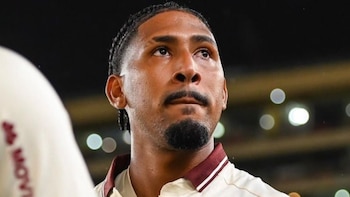 Universitario sumará otra salida de cara al Torneo Clausura 2026: Jesús Castillo recibió oferta formal de Medio Oriente