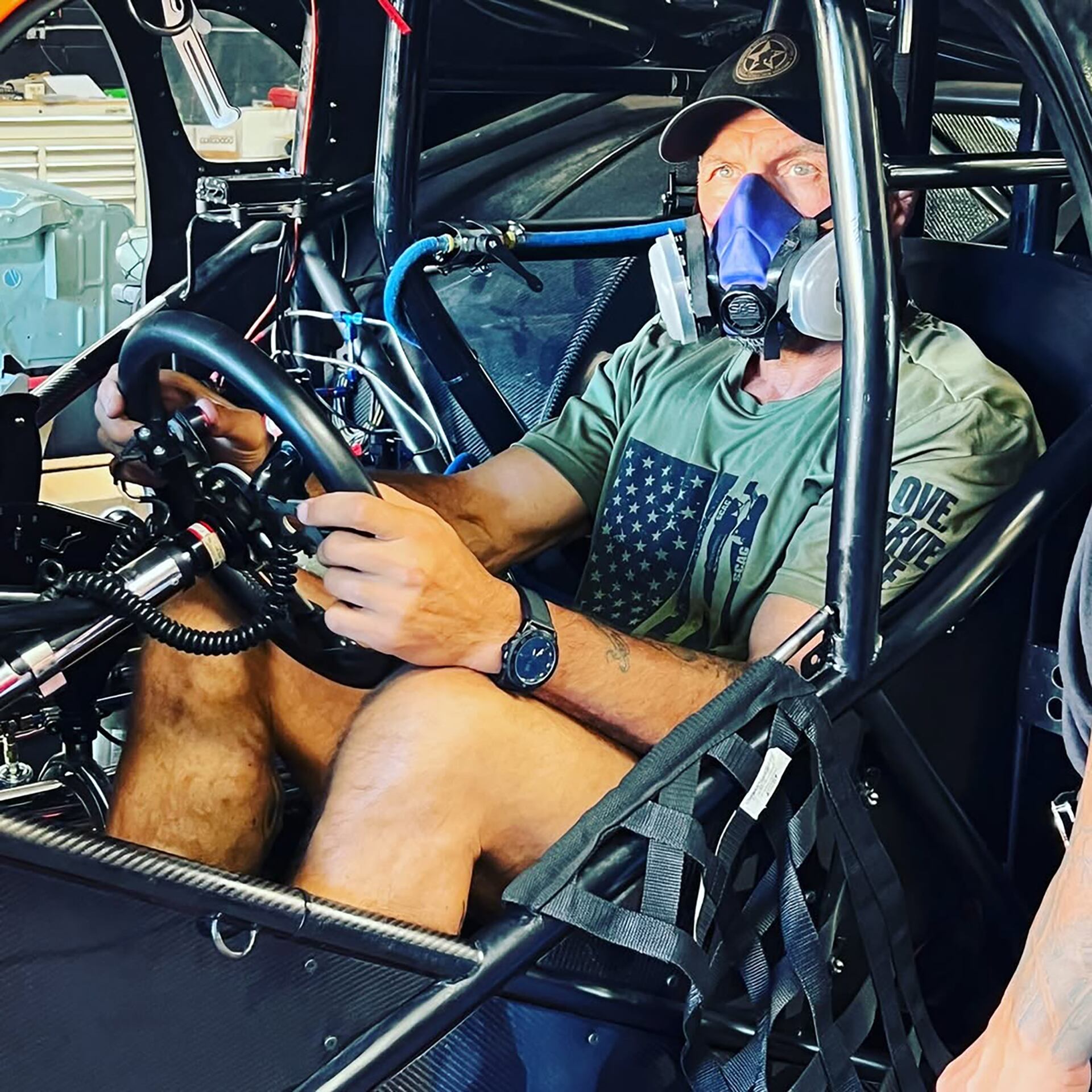 Couture se estaba preparando para debutar en la National Hot Rod Association