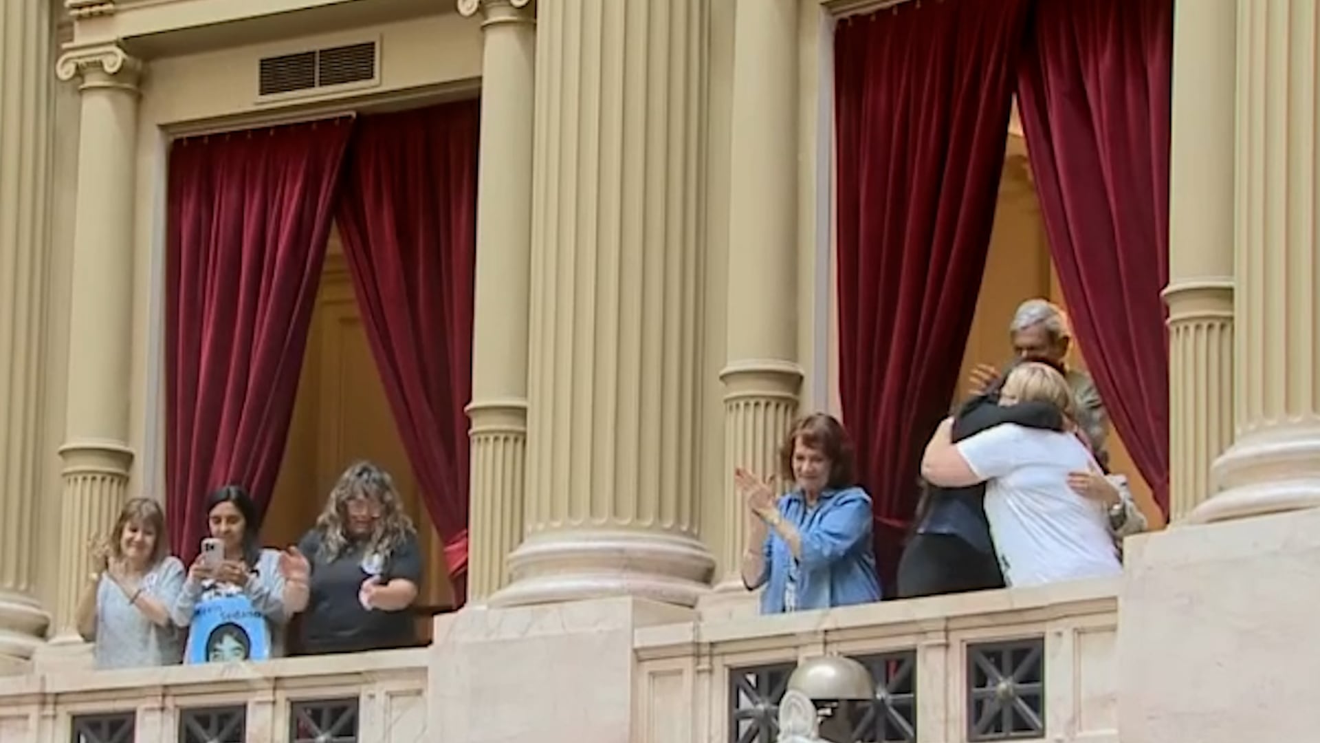 El festejo de las víctimas de la inseguridad por la votación del Regimen Penal Juvenil