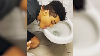 El influencer se encuentra hospitalizado,