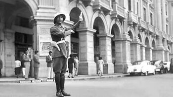 El Cabo Nonone: El policía