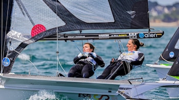 Las españolas Paula Barceló y María Cantero, subcampeonas del mundo de 49er FX