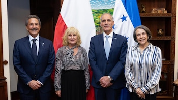 Gobierno de Honduras explora nuevas oportunidades económicas con Polonia