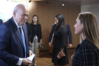 La presidenta de la Asamblea Legislativa, Yara Jiménez, y el presidente de la Corte Suprema, Orlando Aguirre, sostuvieron una reunión para fortalecer la coordinación institucional. Crédito: Asamblea Legislativa