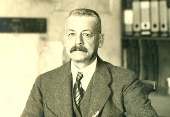 En la imagen, el fundador