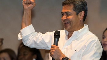 Filtran audios sobre supuesto regreso político de JOH a Honduras; el expresidente denuncia campaña de desinformación